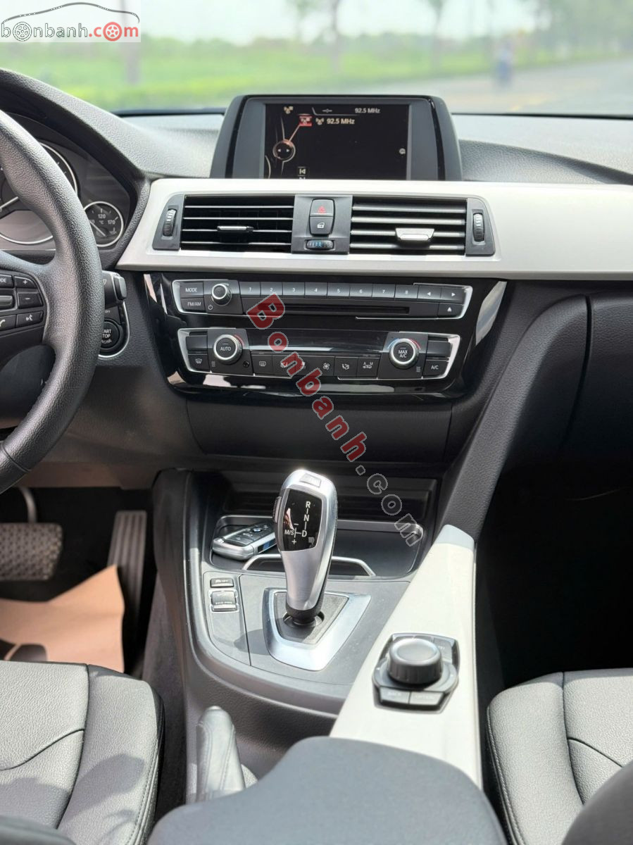Bán ô tô BMW 3 Series 320i - 2016 - xe cũ