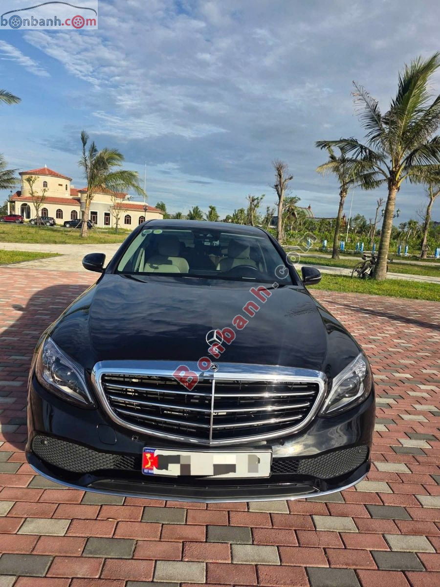 Bán ô tô Mercedes Benz C class C200 Exclusive - 2021 - xe cũ