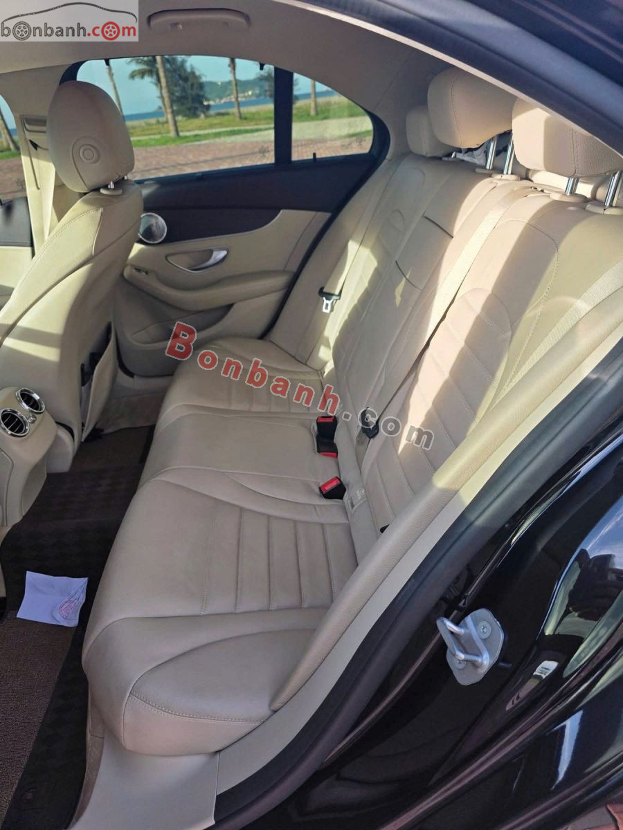 Bán ô tô Mercedes Benz C class C200 Exclusive - 2021 - xe cũ