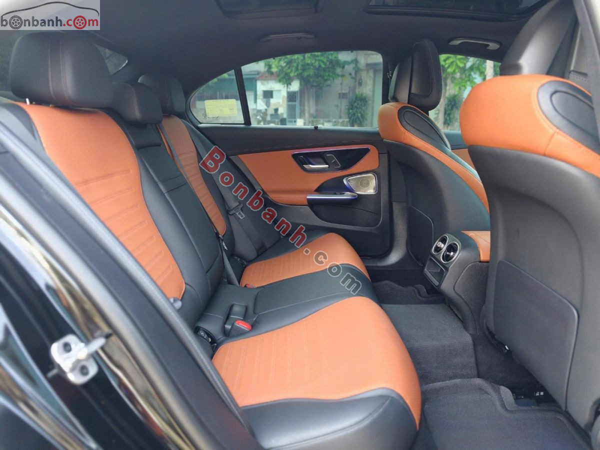 Bán ô tô Mercedes Benz C class C300 AMG - 2022 - xe cũ