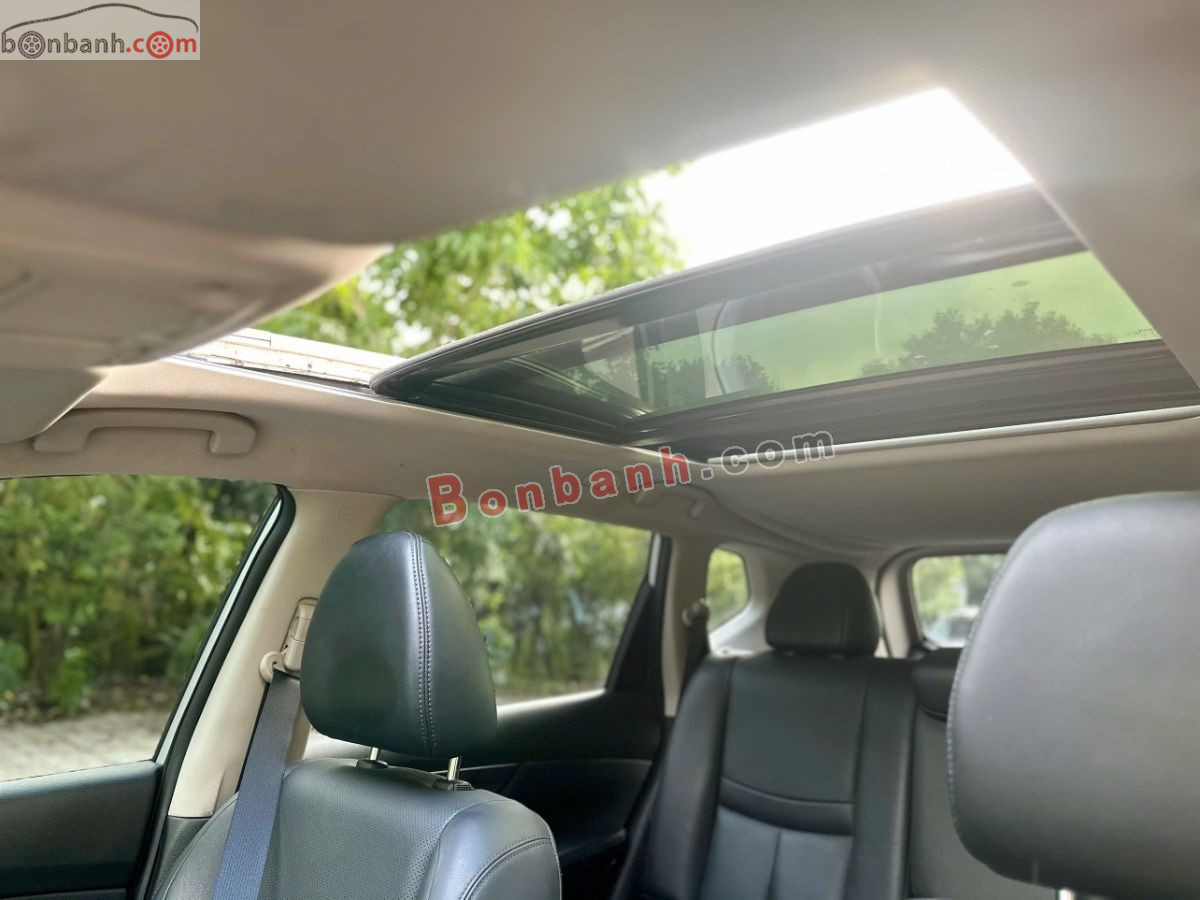 Bán ô tô Nissan X trail 2.5 SV 4WD Premium - 2018 - xe cũ