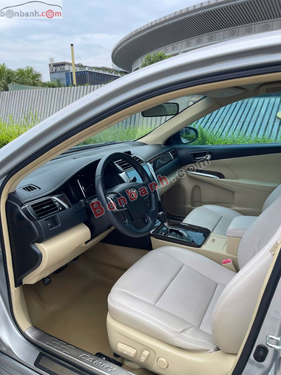 Bán ô tô Toyota Camry 2.0E - 2015 - xe cũ