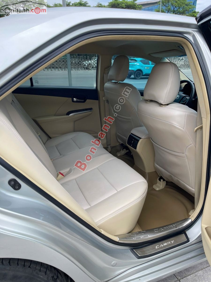 Bán ô tô Toyota Camry 2.0E - 2015 - xe cũ