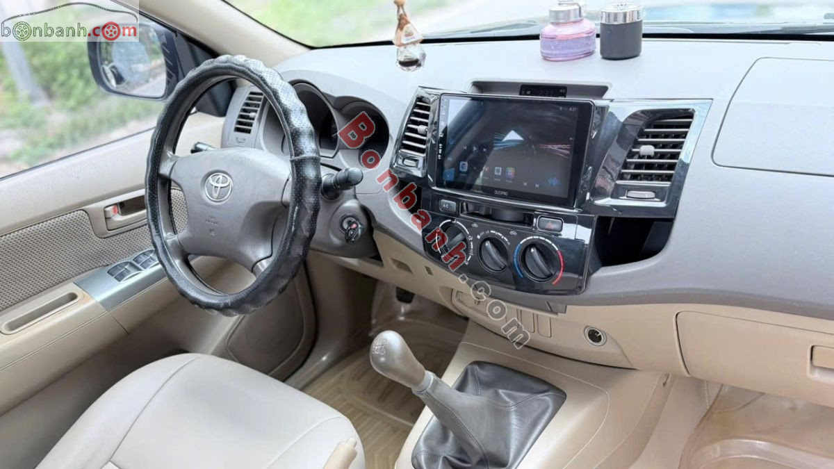 Bán ô tô Toyota Hilux 3.0G 4x4 MT - 2010 - xe cũ