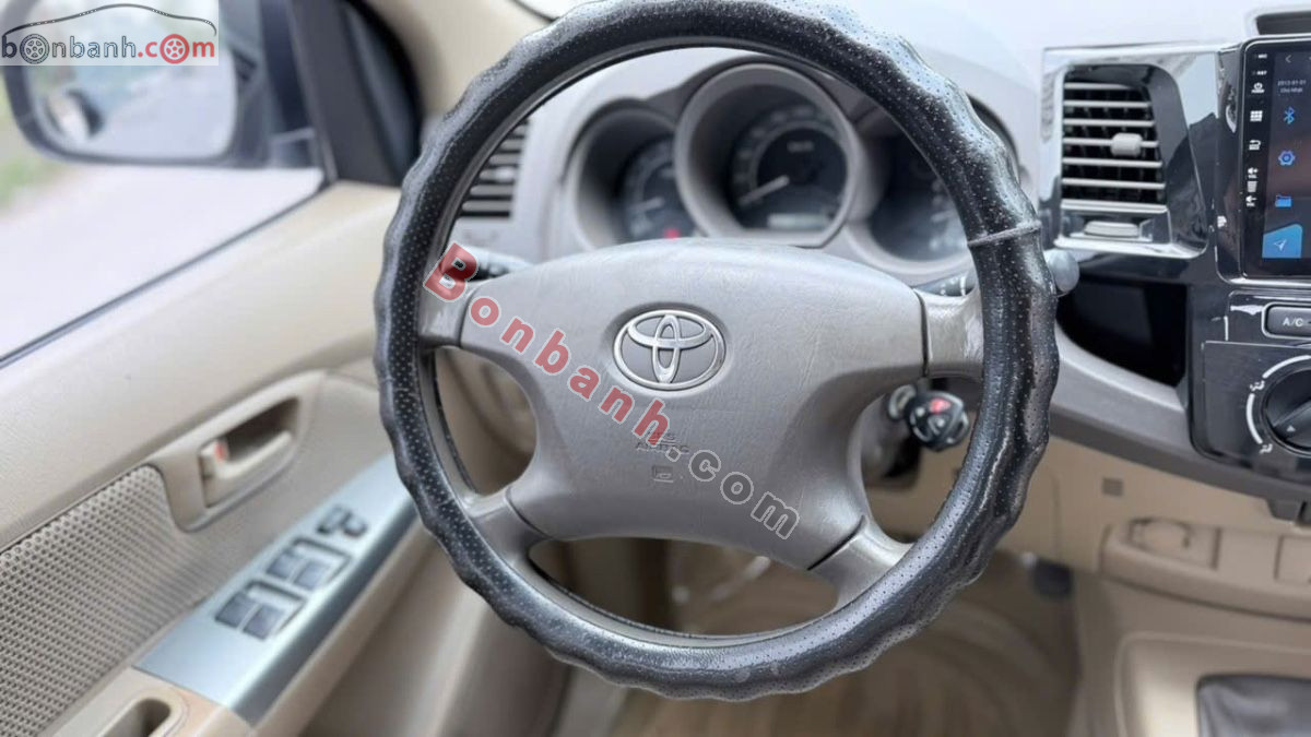 Bán ô tô Toyota Hilux 3.0G 4x4 MT - 2010 - xe cũ