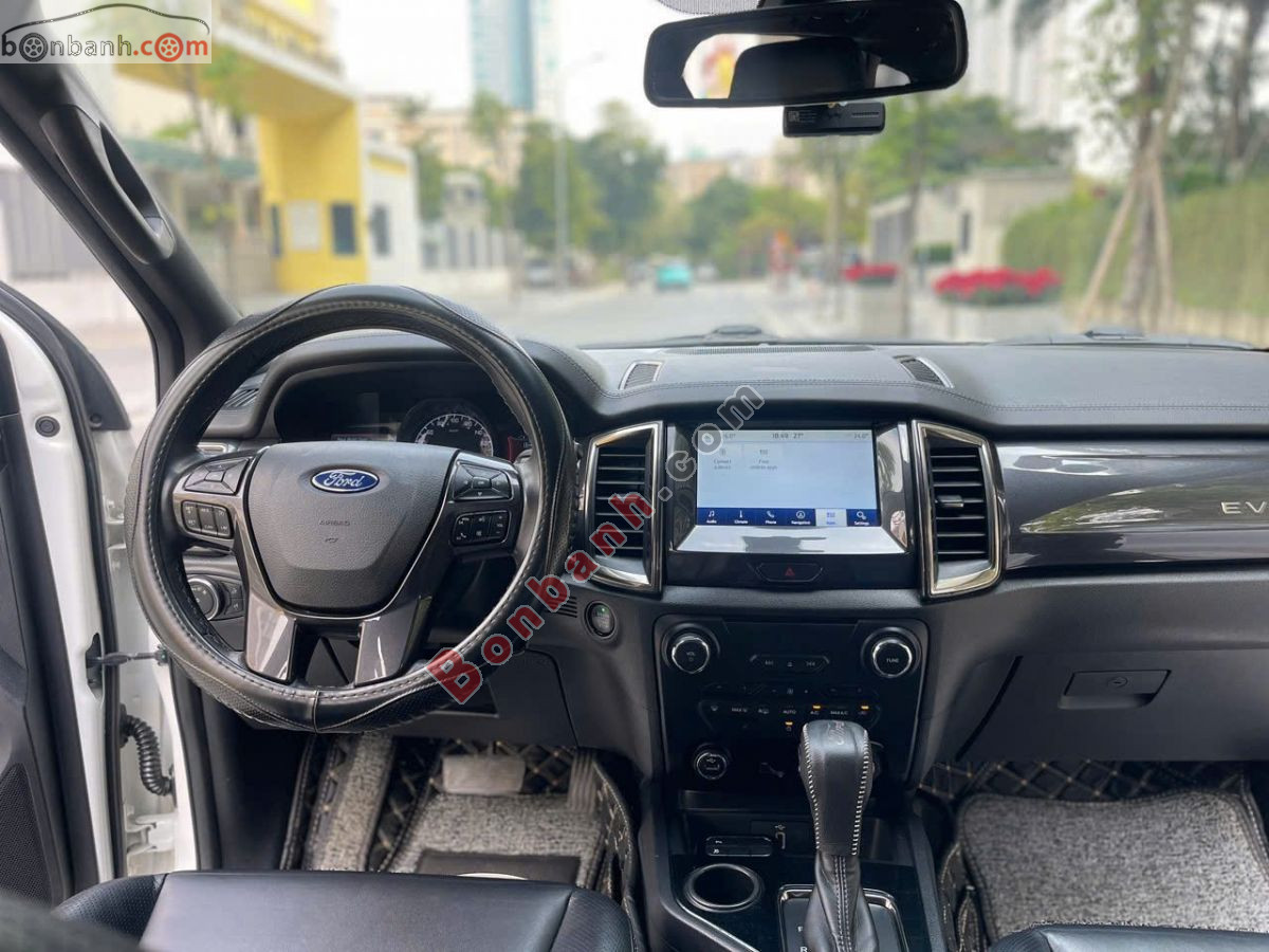 Bán ô tô Ford Everest Titanium 2.0L 4x2 AT - 2019 - xe cũ