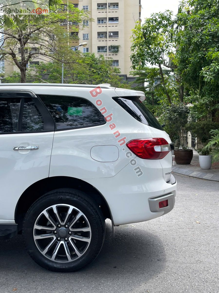Bán ô tô Ford Everest Titanium 2.0L 4x2 AT - 2019 - xe cũ