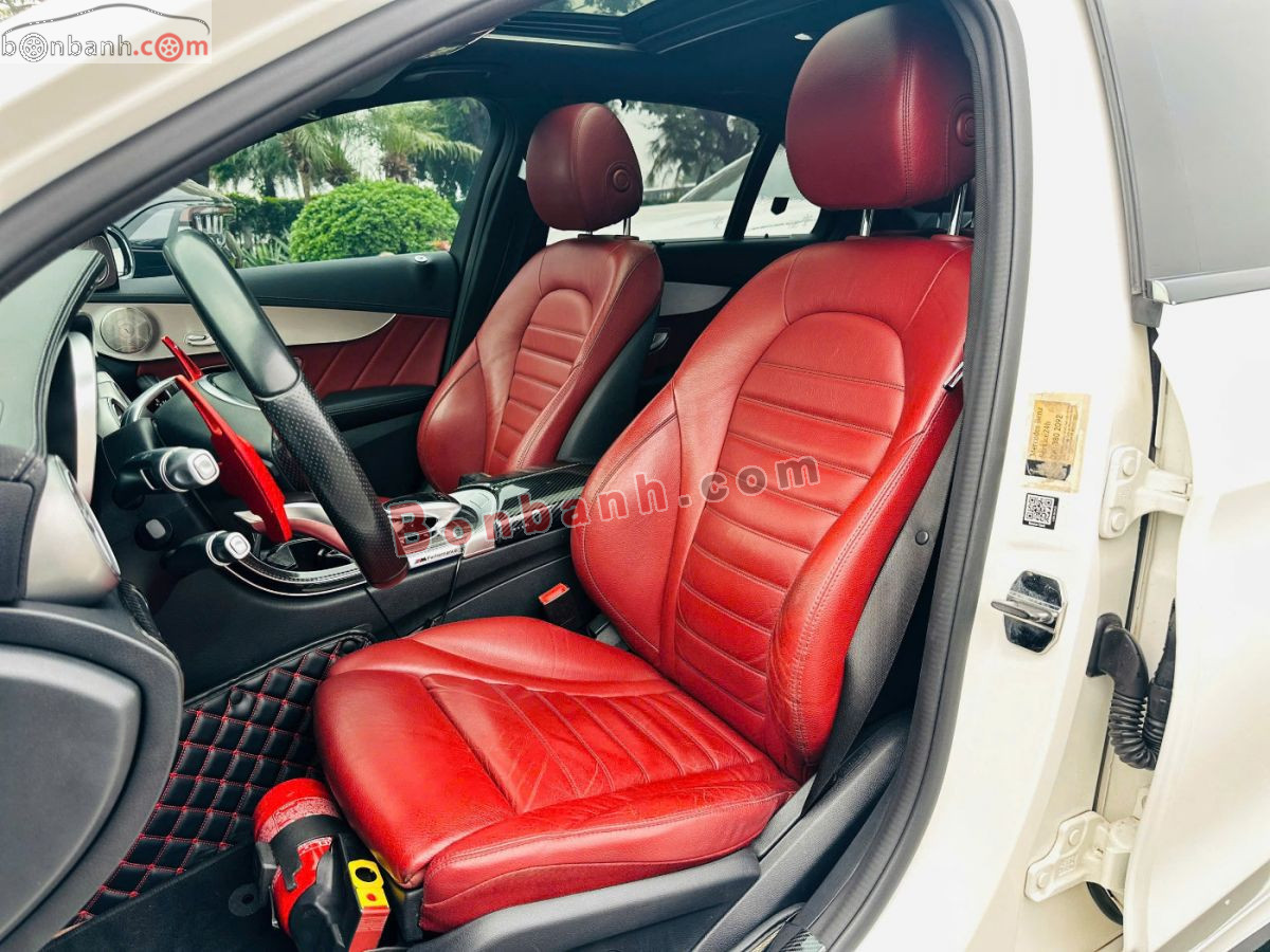 Bán ô tô Mercedes Benz C class C300 AMG - 2017 - xe cũ