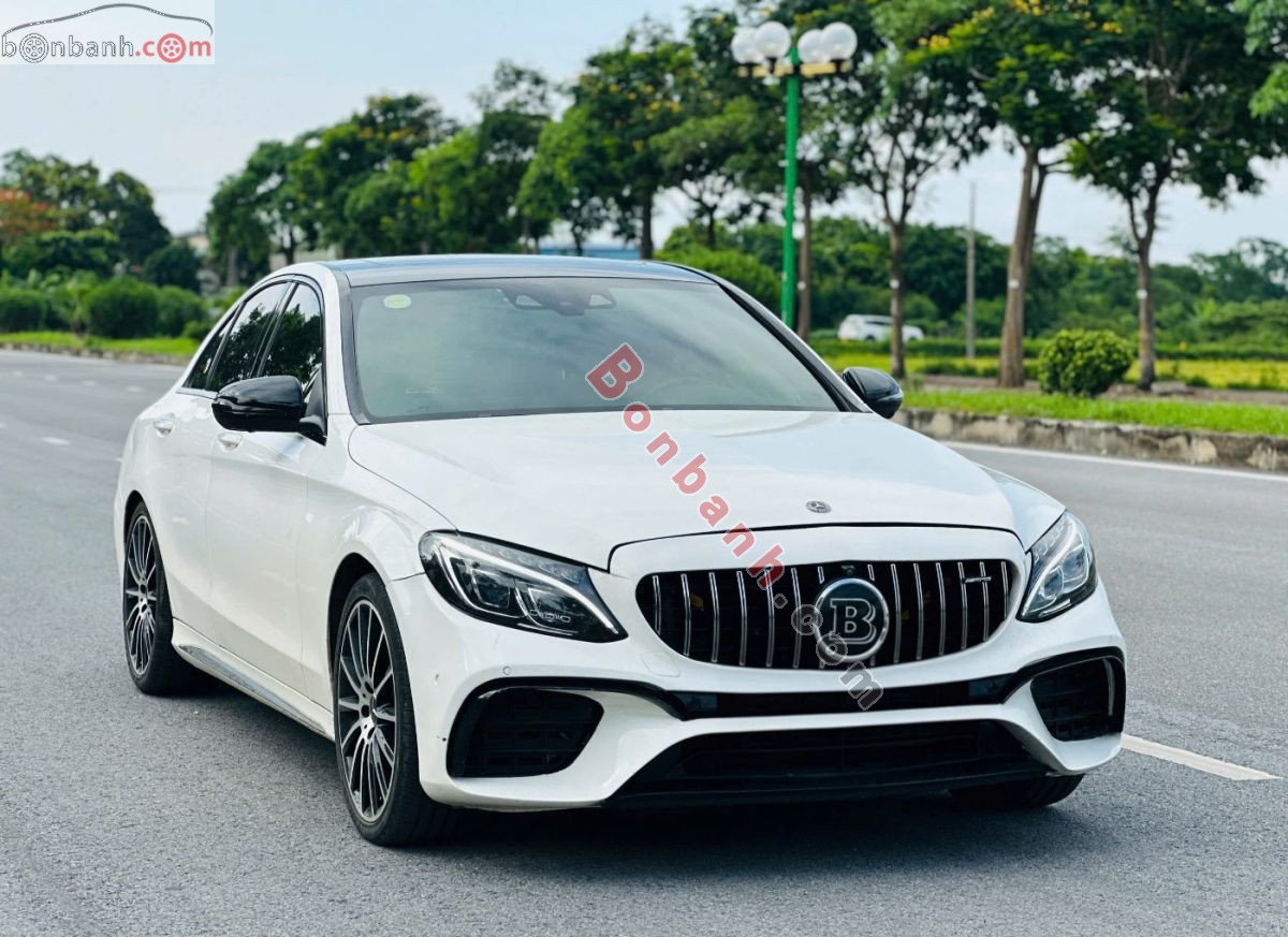 Bán ô tô Mercedes Benz C class C300 AMG - 2017 - xe cũ