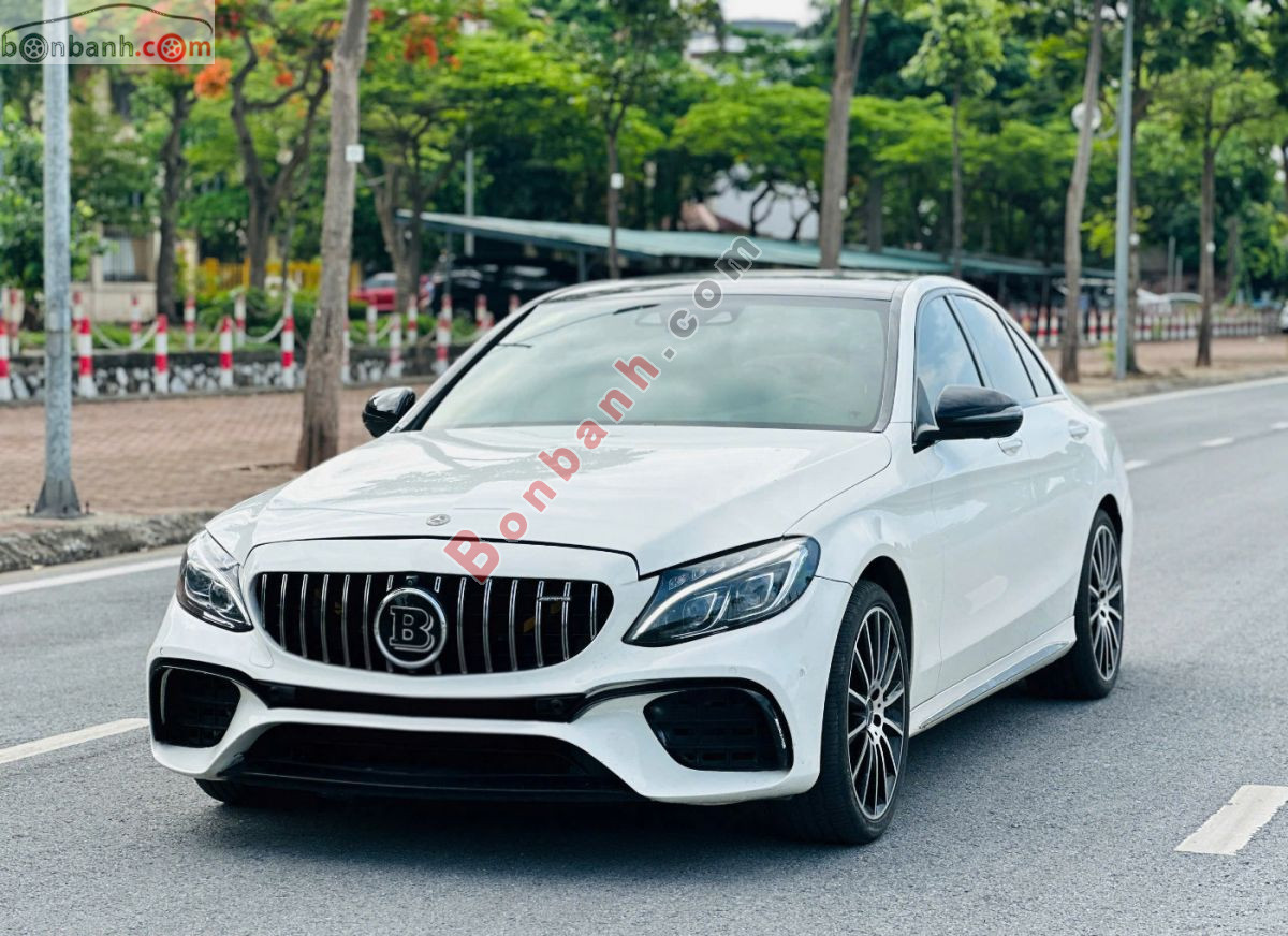 Bán ô tô Mercedes Benz C class C300 AMG - 2017 - xe cũ
