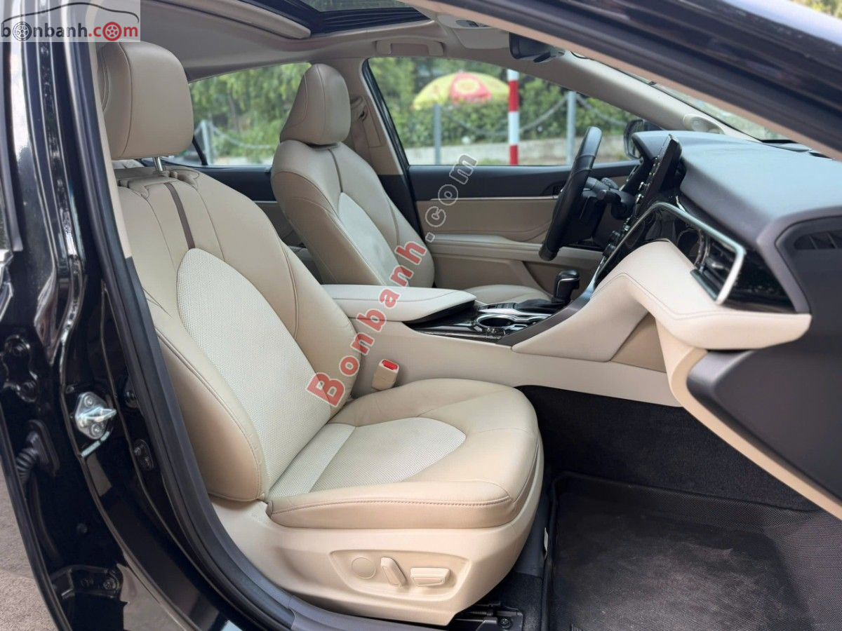 Bán ô tô Toyota Camry 2.5Q - 2022 - xe cũ