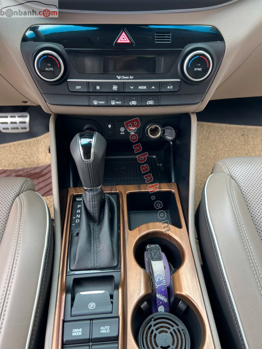 Bán ô tô Hyundai Tucson 2.0 AT Đặc biệt - 2021 - xe cũ