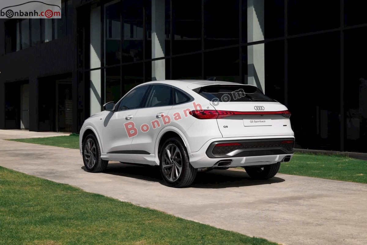 Bán ô tô Audi Q5 Sportback Sline 45 TFSI Quattro - 2026 - xe mới