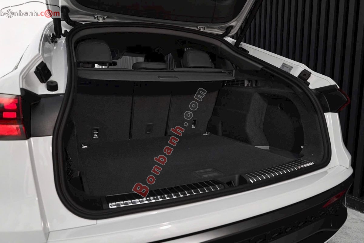 Bán ô tô Audi Q5 Sportback Sline 45 TFSI Quattro - 2026 - xe mới