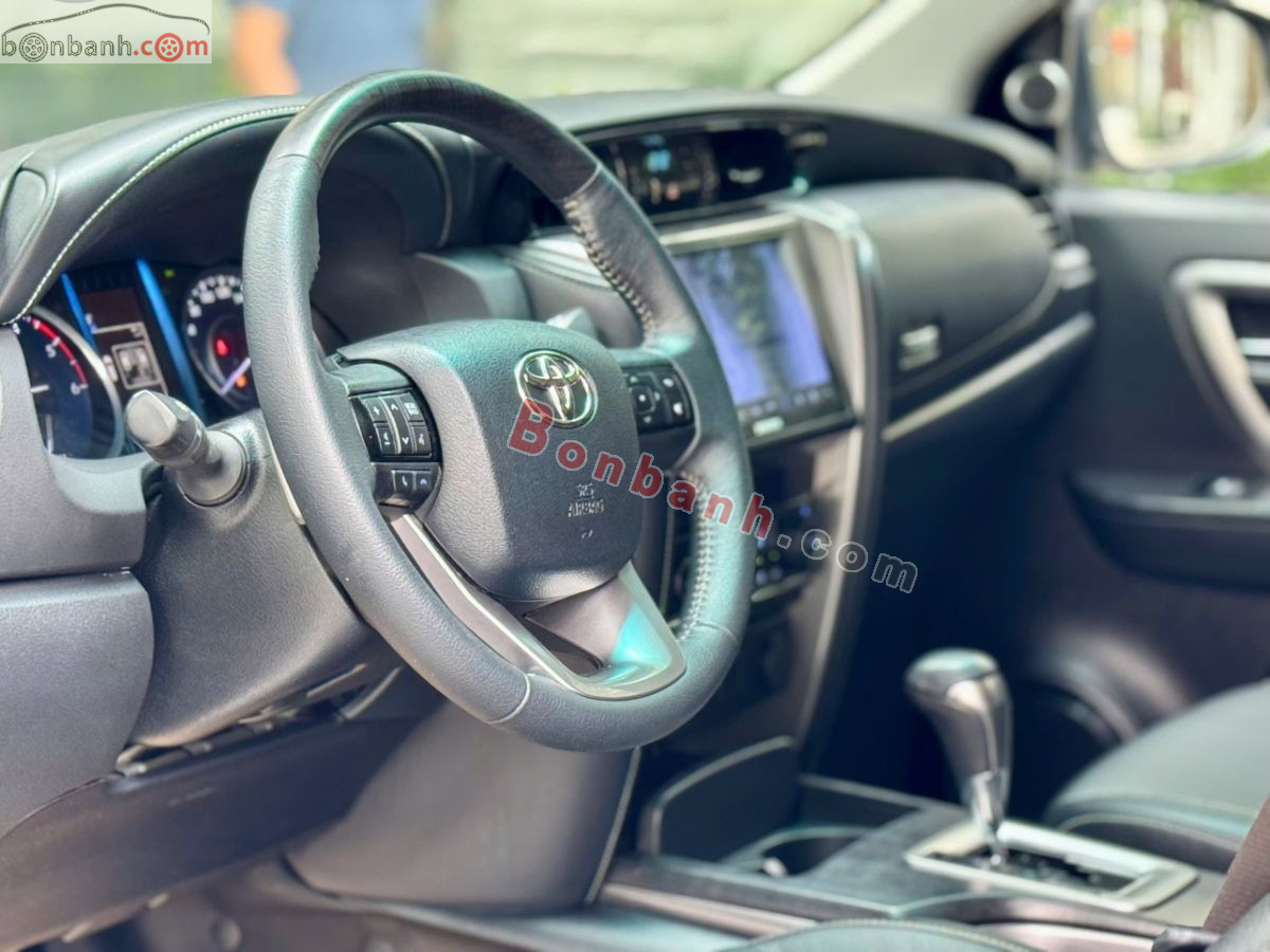 Bán ô tô Toyota Fortuner 2.4L 4x2 AT - 2022 - xe cũ