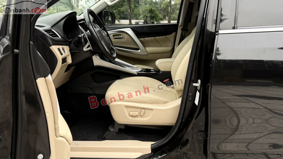 Bán ô tô Mitsubishi Pajero Sport 3.0G 4x2 AT - 2017 - xe cũ