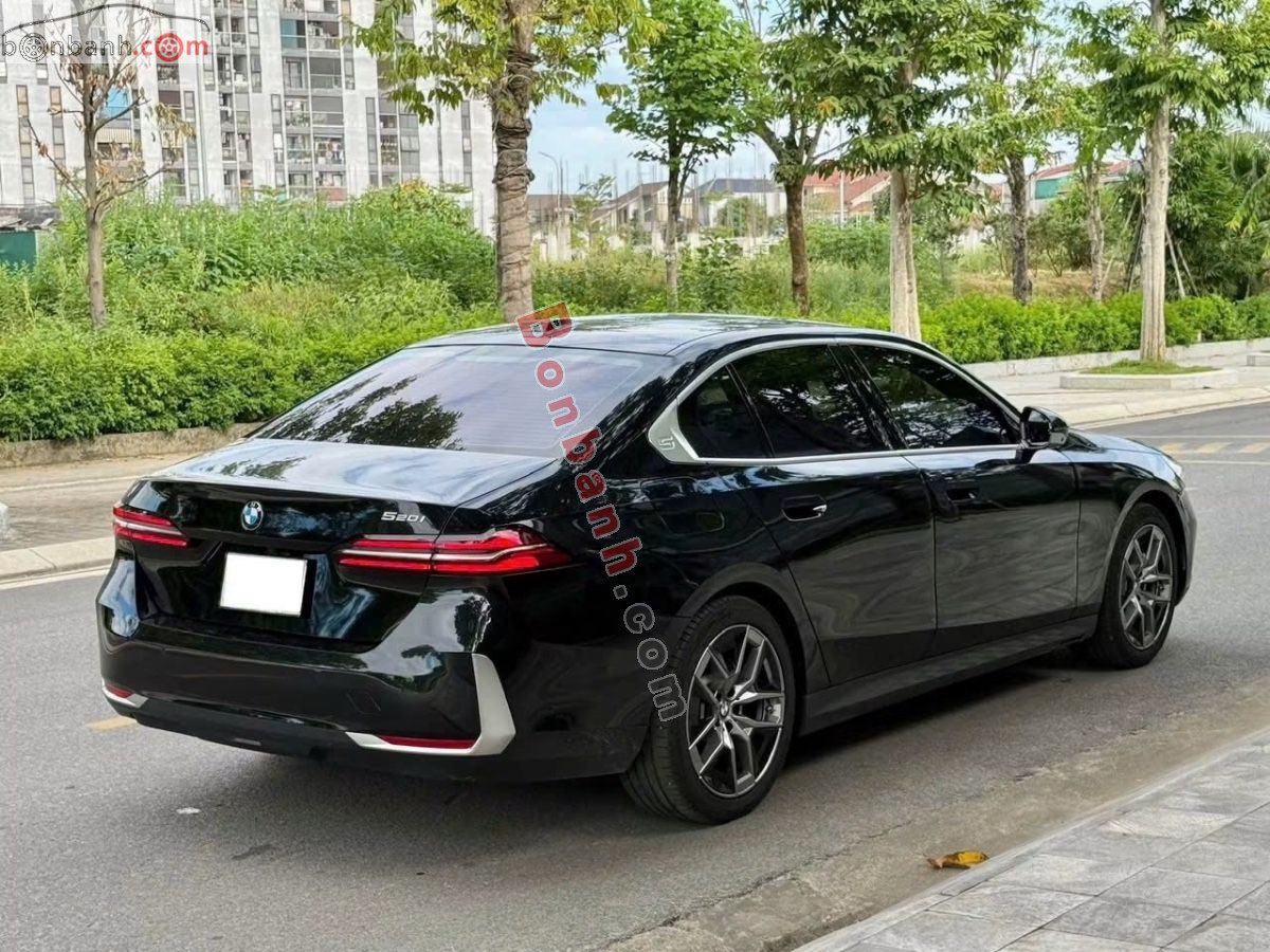 Bán ô tô BMW 5 Series 520i Premium - 2025 - xe cũ