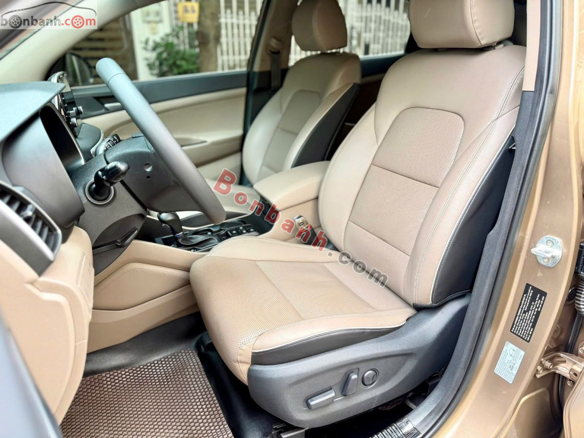Bán ô tô Hyundai Tucson 2.0 AT CRDi - 2020 - xe cũ