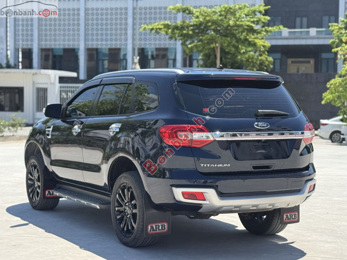 Bán ô tô Ford Everest Titanium 2.0L 4x2 AT - 2021 - xe cũ