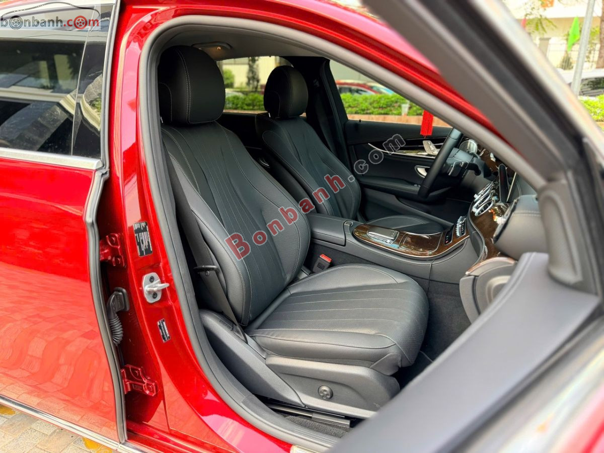 Bán ô tô Mercedes Benz E class E200 Exclusive - 2022 - xe cũ