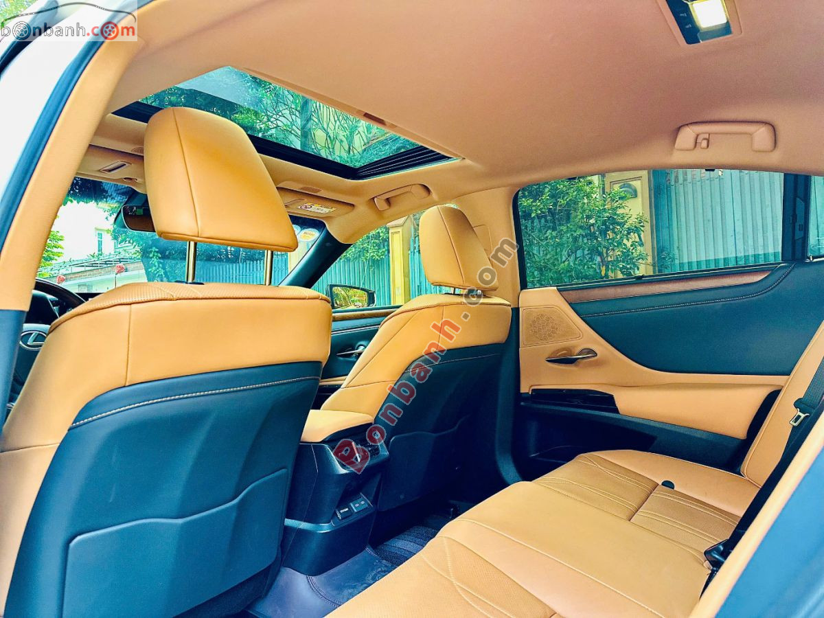 Bán ô tô Lexus ES 250 - 2025 - xe cũ