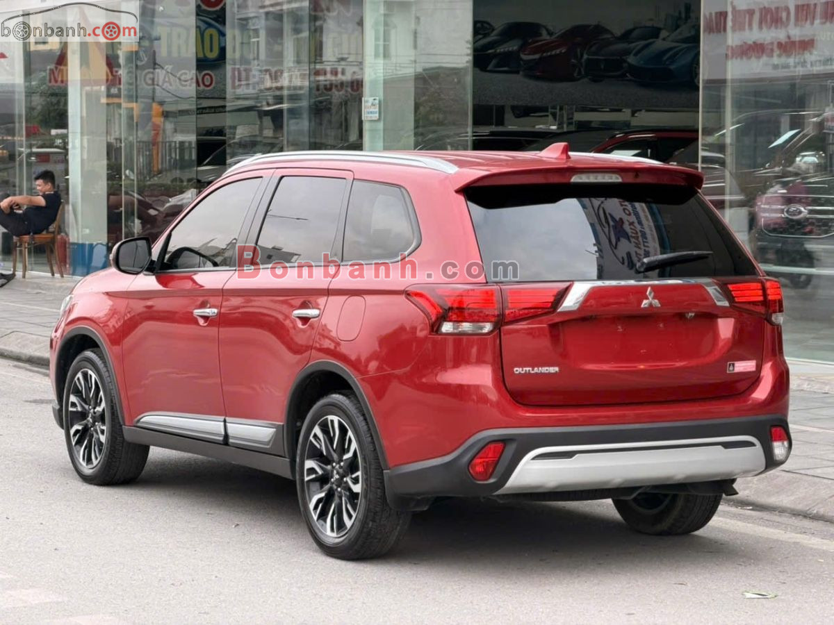 Bán ô tô Mitsubishi Outlander 2.0 CVT - 2020 - xe cũ