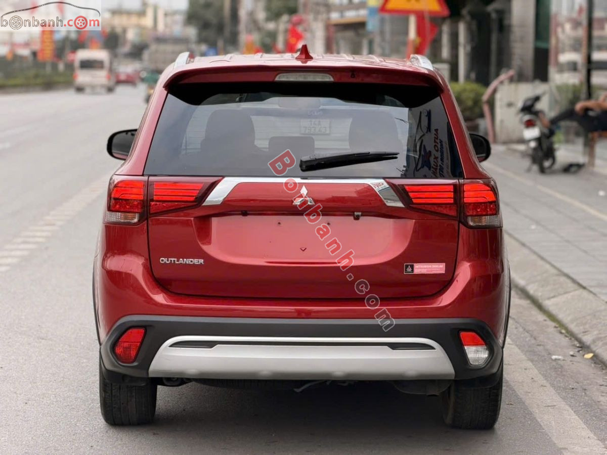 Bán ô tô Mitsubishi Outlander 2.0 CVT - 2020 - xe cũ