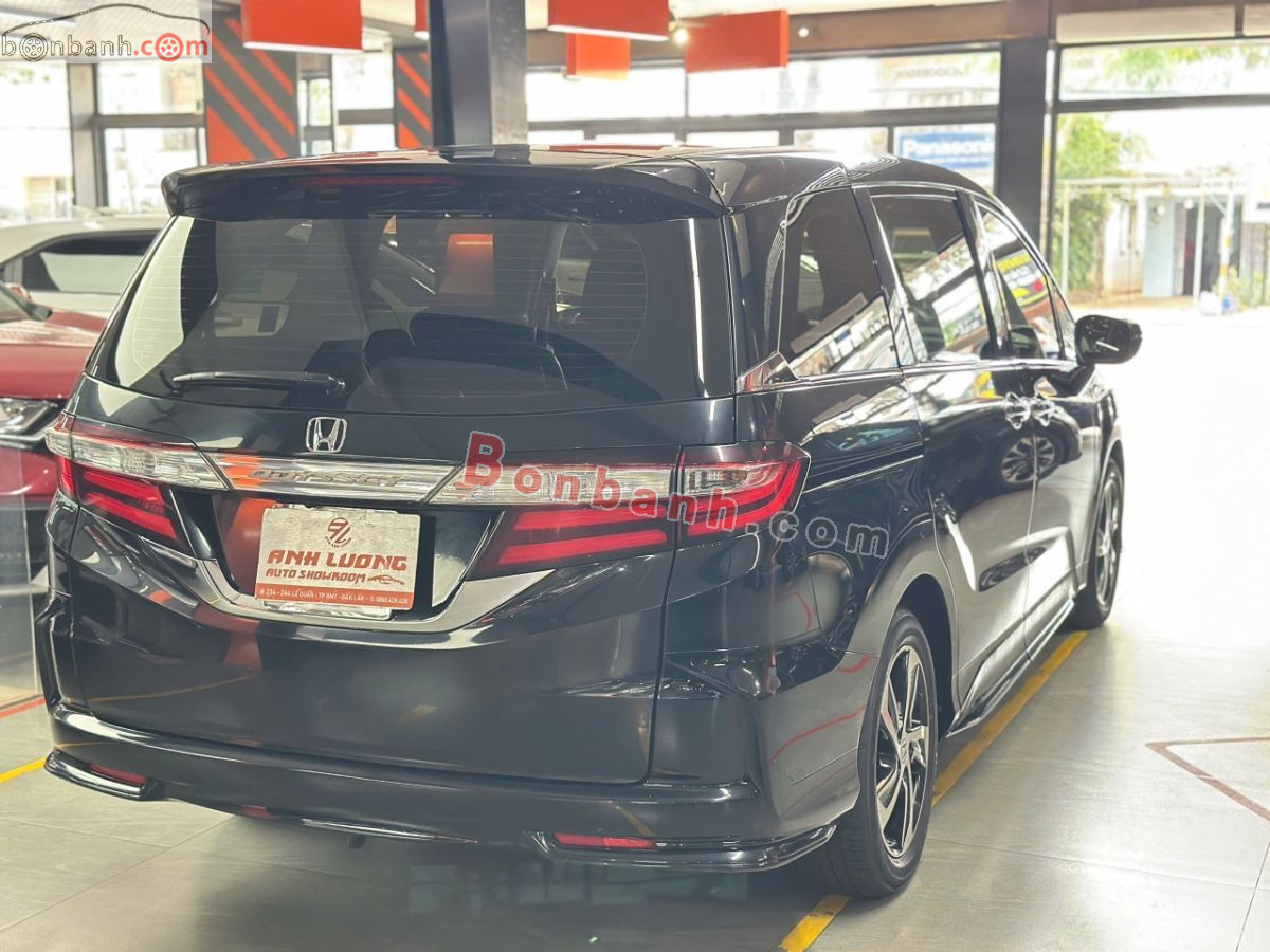 Bán ô tô Honda Odyssey 2.4 AT - 2016 - xe cũ