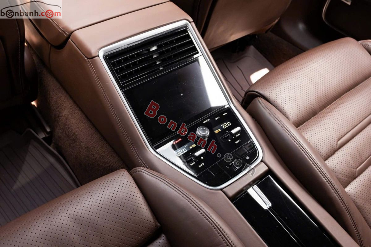 Bán ô tô Porsche Panamera 3.0 V6 - 2019 - xe cũ