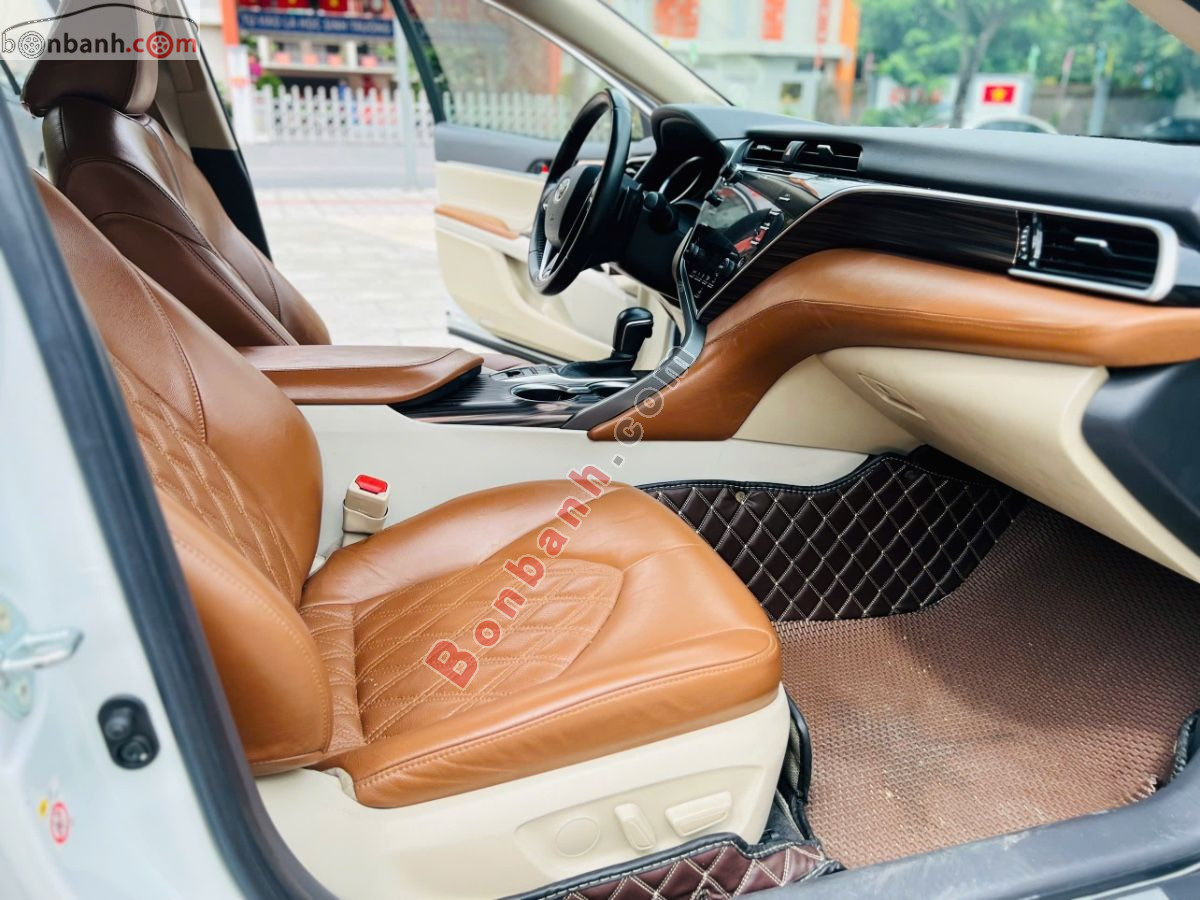 Bán ô tô Toyota Camry 2.5Q - 2019 - xe cũ