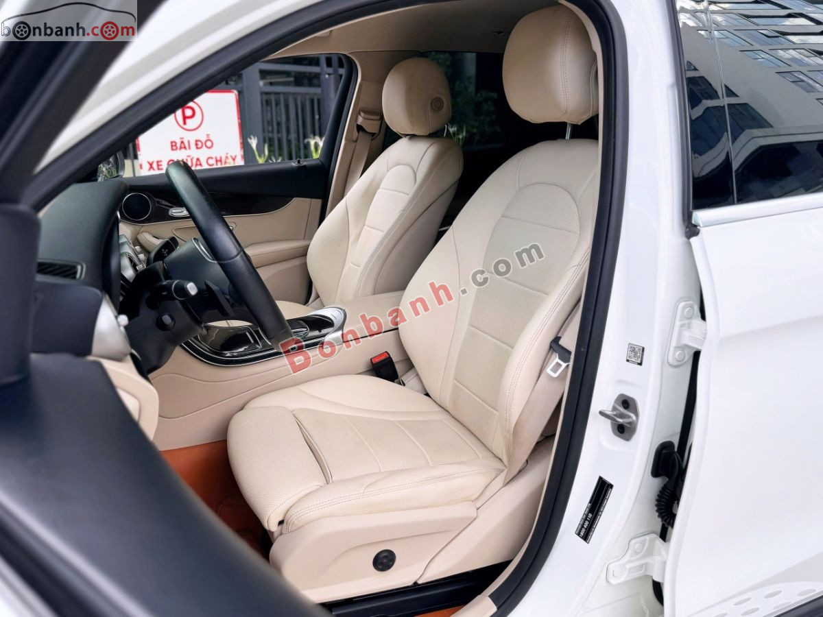 Bán ô tô Mercedes Benz GLC 200 - 2021 - xe cũ