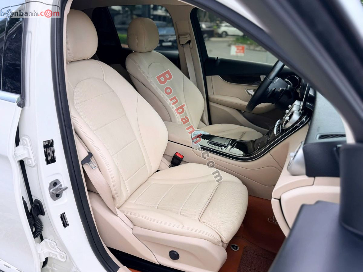 Bán ô tô Mercedes Benz GLC 200 - 2021 - xe cũ