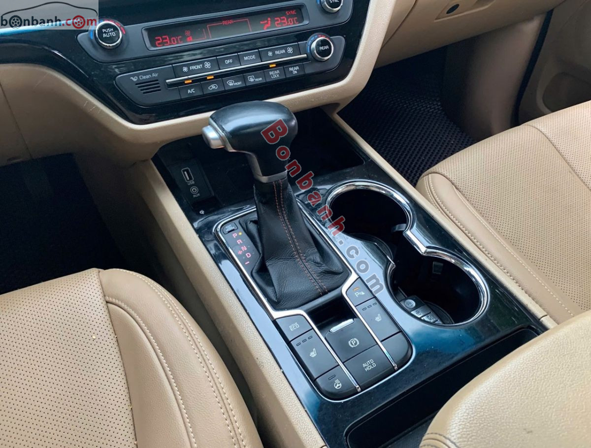 Bán ô tô Kia Sedona 2.2 DAT Luxury - 2020 - xe cũ