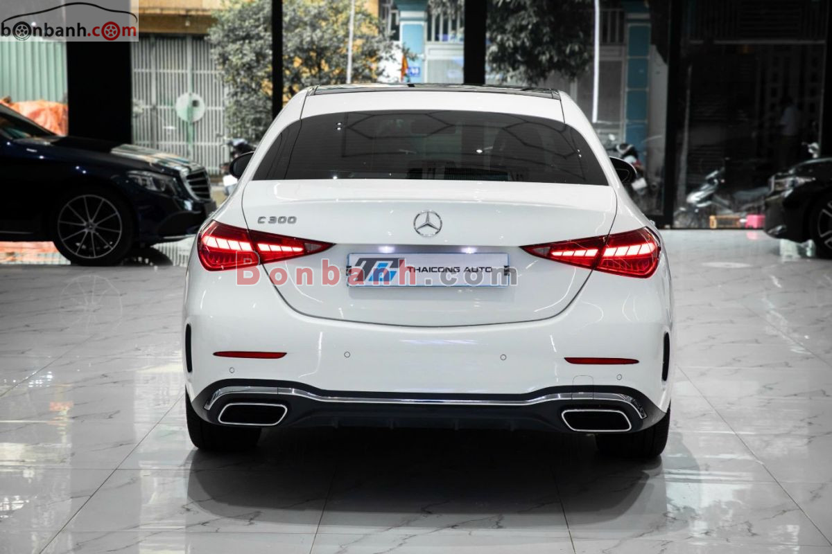 Bán ô tô Mercedes Benz C class C300 AMG - 2022 - xe cũ
