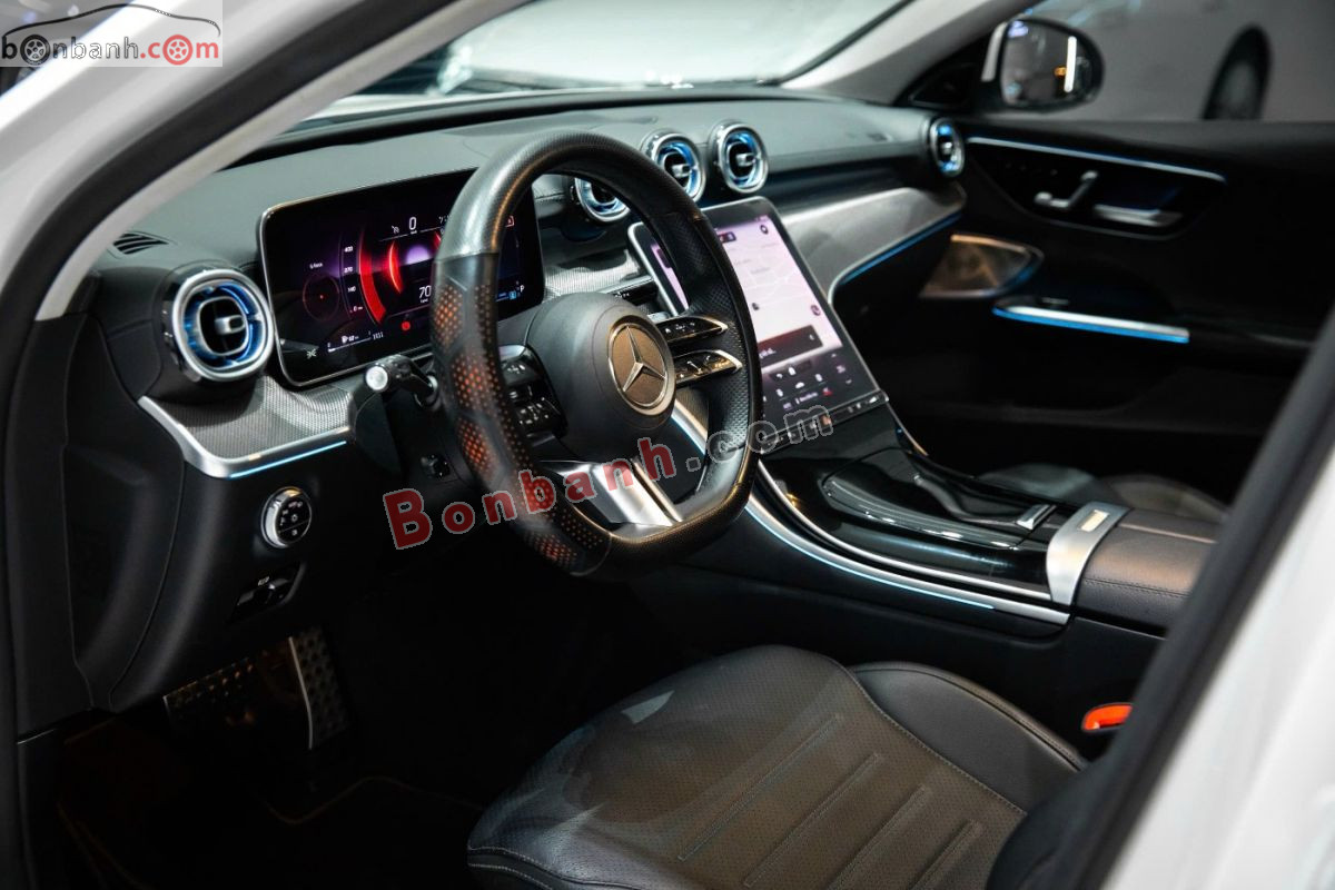 Bán ô tô Mercedes Benz C class C300 AMG - 2022 - xe cũ