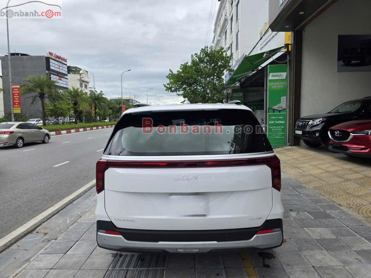 Bán ô tô Kia Carnival Luxury 2.2D - 2025 - xe cũ