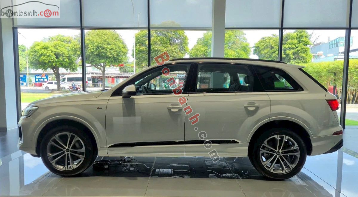 Bán ô tô Audi Q7 45 TFSI Quattro S Line - 2025 - xe mới