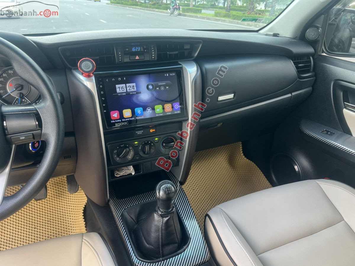 Bán ô tô Toyota Fortuner 2.4G 4x2 MT - 2017 - xe cũ