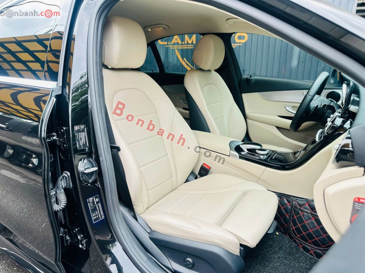 Bán ô tô Mercedes Benz C class C180 AMG - 2020 - xe cũ