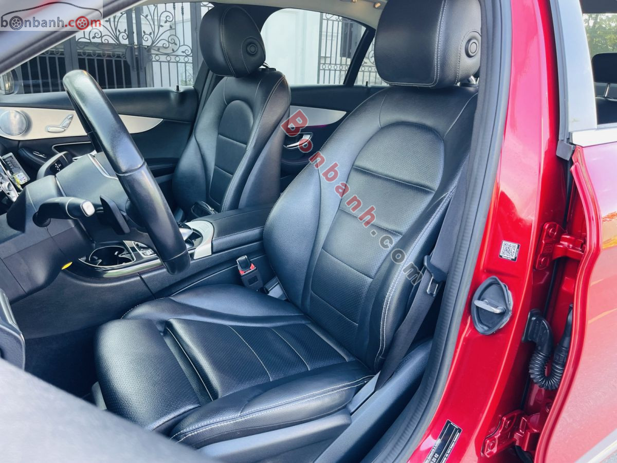 Bán ô tô Mercedes Benz C class C180 - 2020 - xe cũ