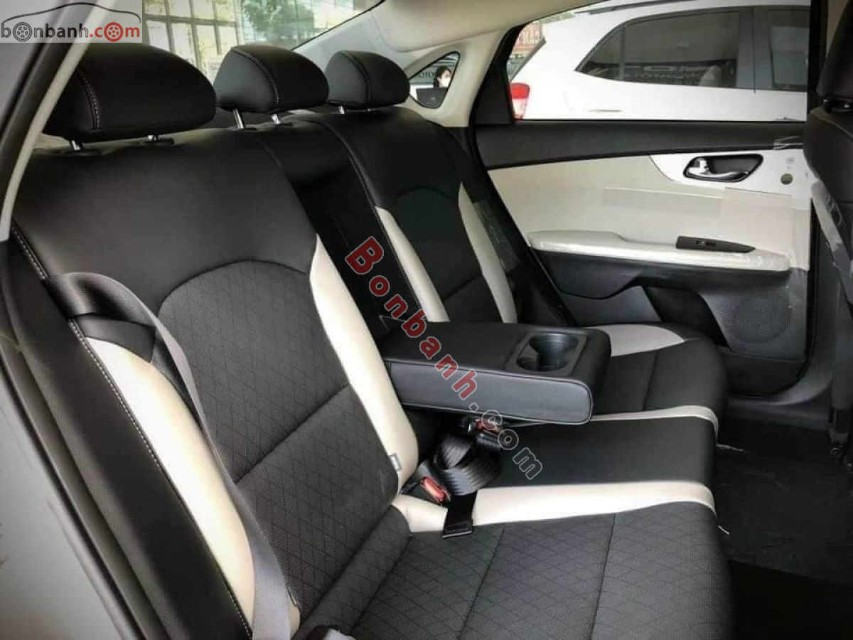 Bán ô tô Kia K3 Luxury 1.6 AT - 2026 - xe mới