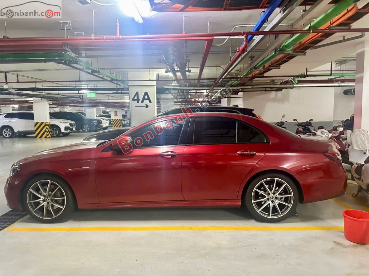Bán ô tô Mercedes Benz E class E300 AMG - 2021 - xe cũ
