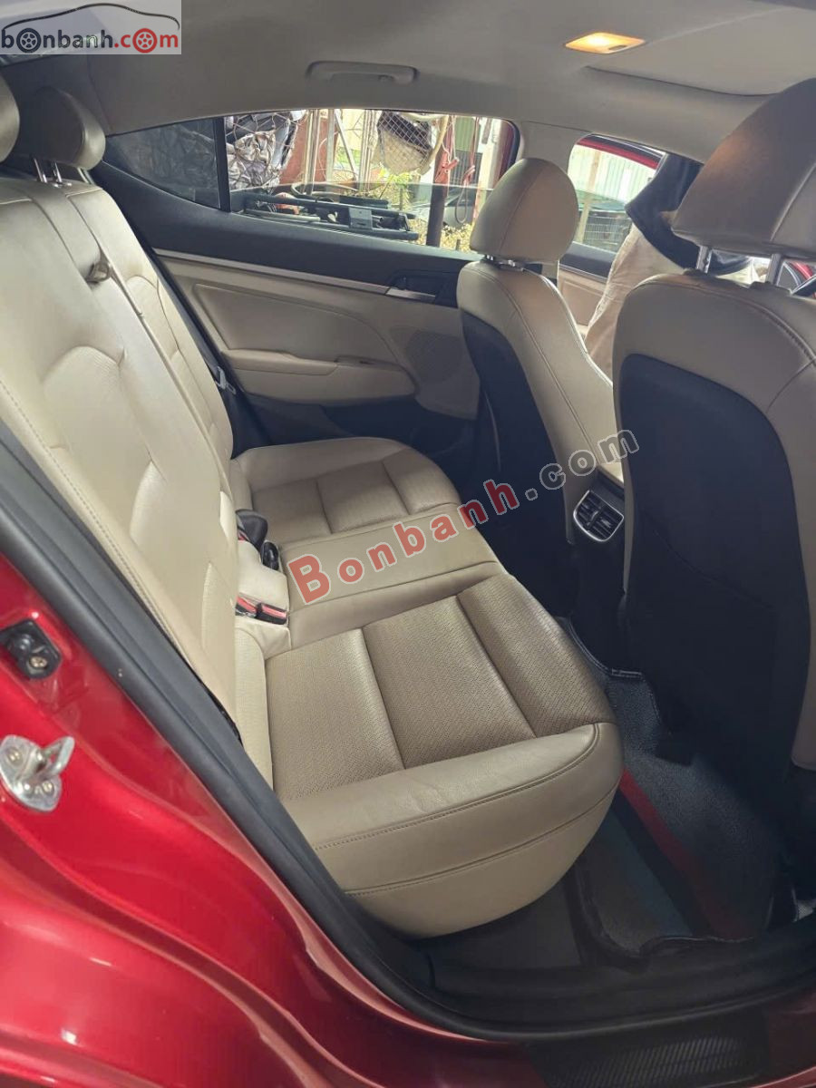 Bán ô tô Hyundai Elantra 2.0 AT - 2020 - xe cũ
