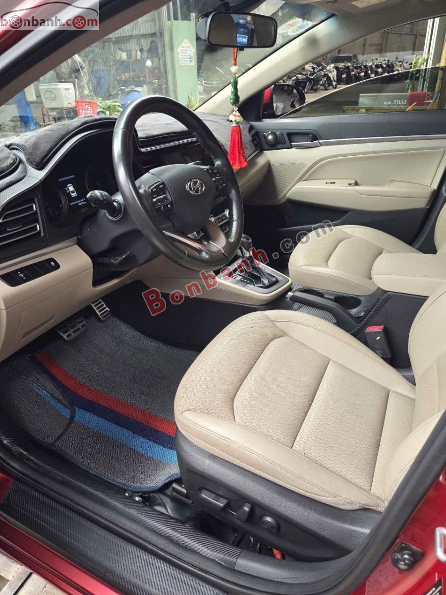 Bán ô tô Hyundai Elantra 2.0 AT - 2020 - xe cũ