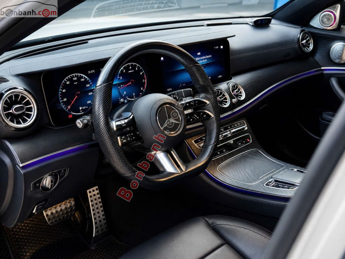 Bán ô tô Mercedes Benz E class E300 AMG - 2022 - xe cũ