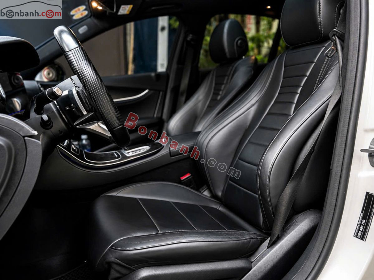Bán ô tô Mercedes Benz E class E300 AMG - 2022 - xe cũ