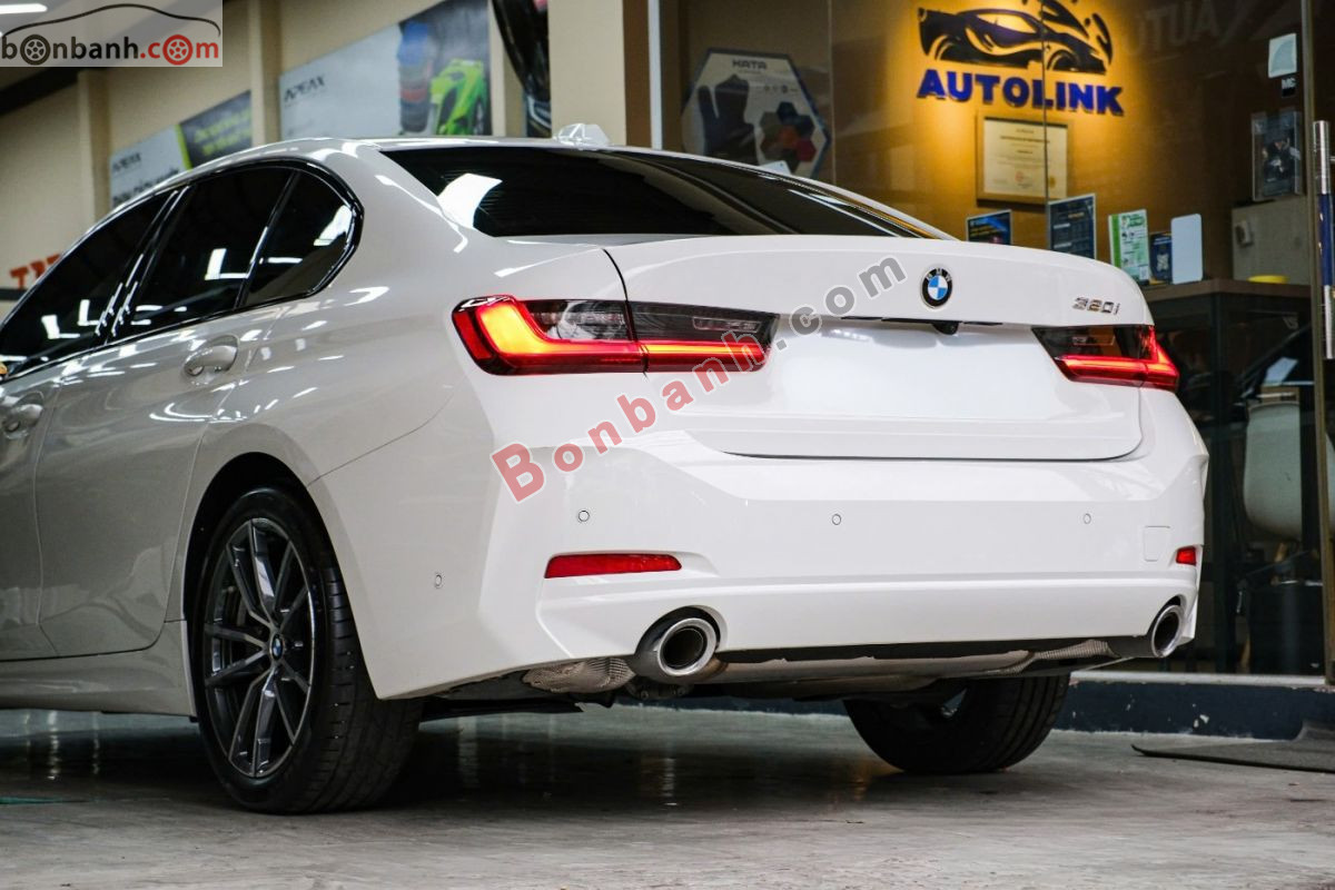Bán ô tô BMW 3 Series 320i Sport Line - 2024 - xe cũ