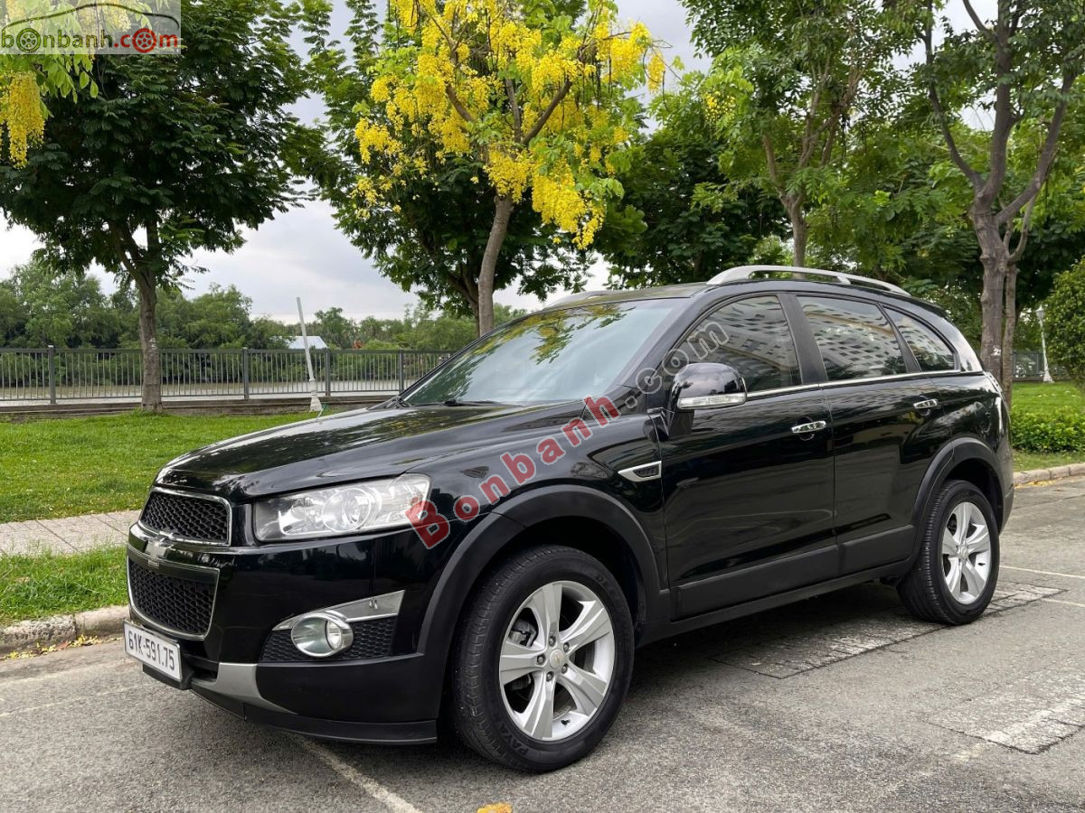 Bán ô tô Chevrolet Captiva LTZ 2.4 AT - 2013 - xe cũ