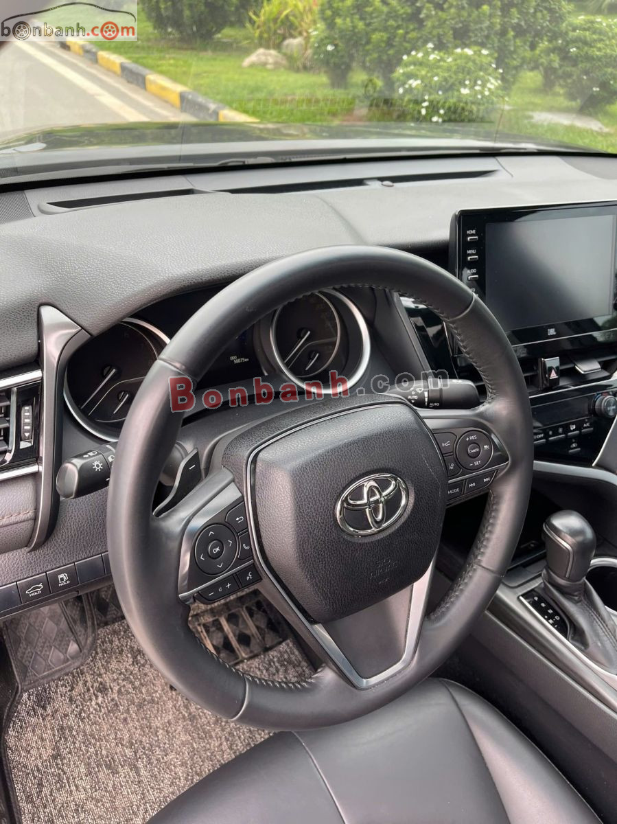 Bán ô tô Toyota Camry 2.0Q - 2022 - xe cũ
