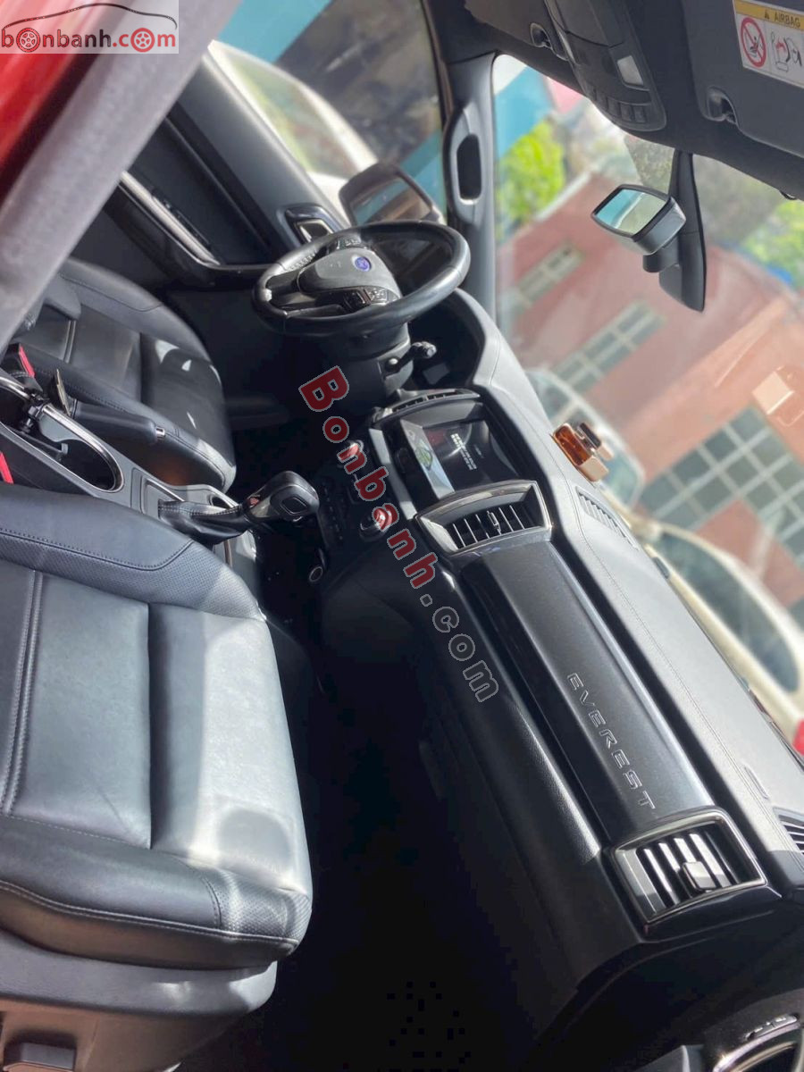 Bán ô tô Ford Everest Titanium 2.0L 4x2 AT - 2021 - xe cũ